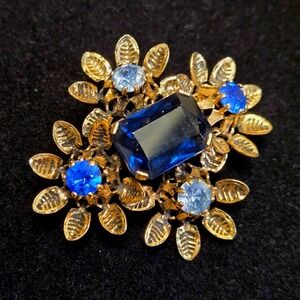 Vtg Austrian Crystal Rhinestone Brooch Blue Floral Victorian Revival Mid Century